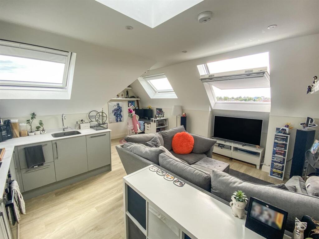 Additional image 2 of Good Road, Poole