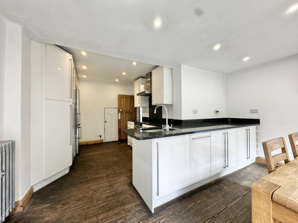 House in London - View 4