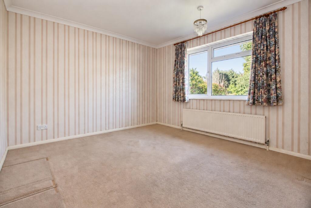 House in East Hampshire, Horndean - More