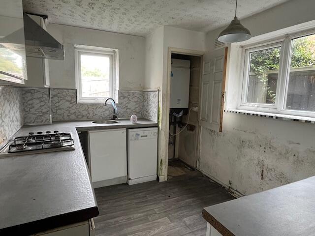 Ground Floor Flat 3 , 3B Four Acre Drive, Liverpool, Merseyside L21 0EN photo 4