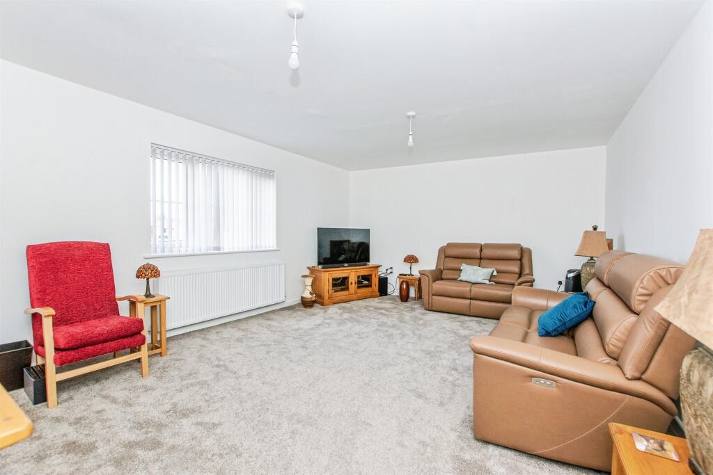 House in Peterborough - View 3