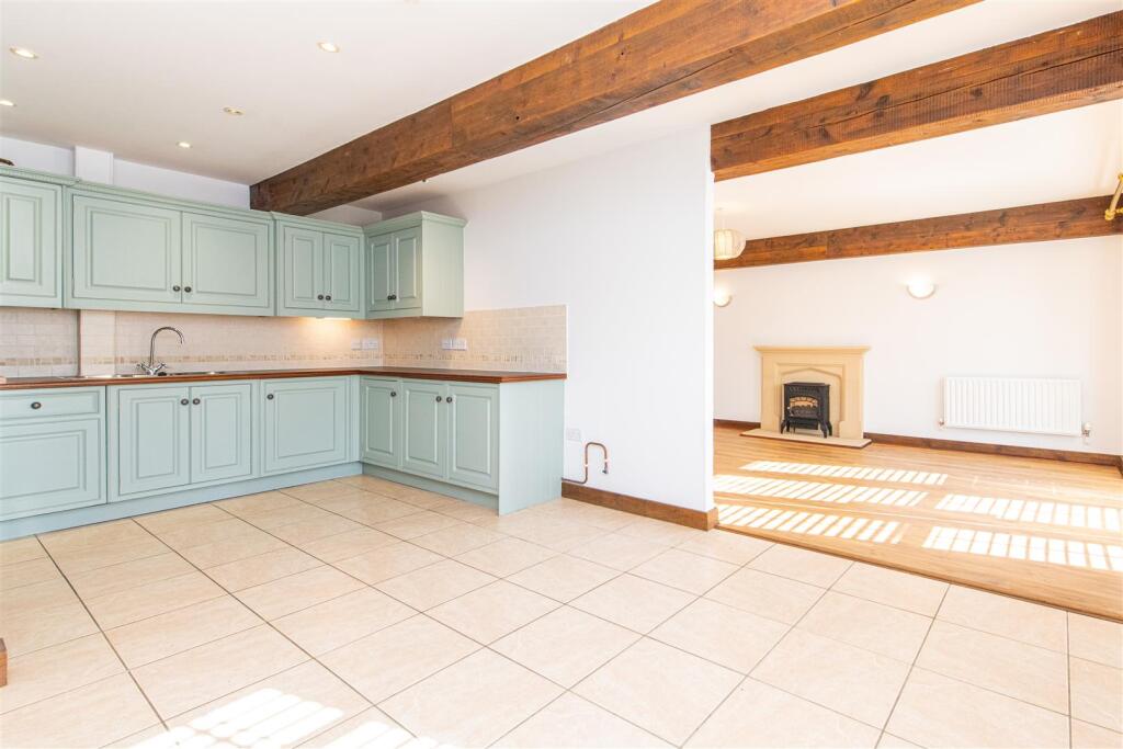 Bell Hill, Finedon - View 6