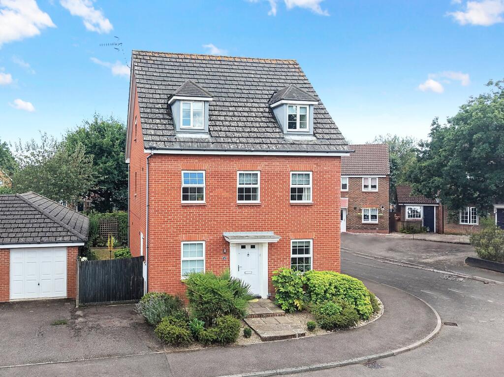 Main image of property: Hunters Way, Edenbridge, Kent, TN8