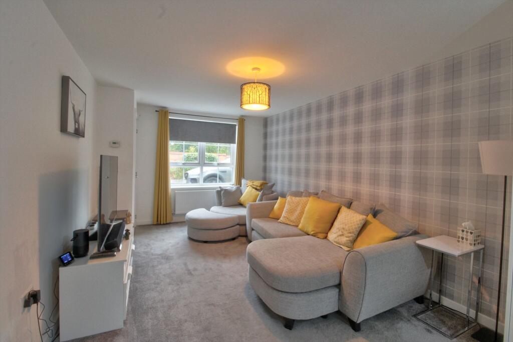 Isabel Drive, Elsenham, Bishop's Stortford photo 3