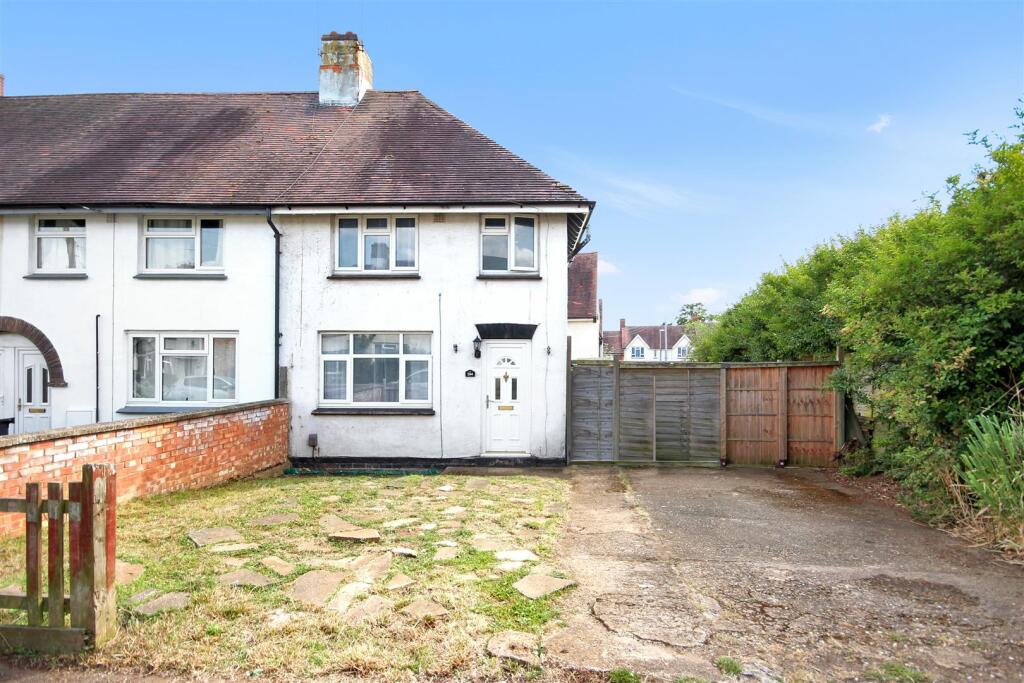 Main image of property: NN8 Jubilee Crescent, Wellingborough