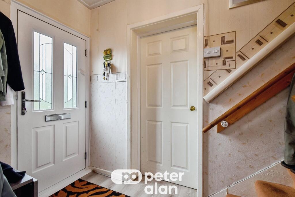 House in Cardiff, Aberaman South - View 3