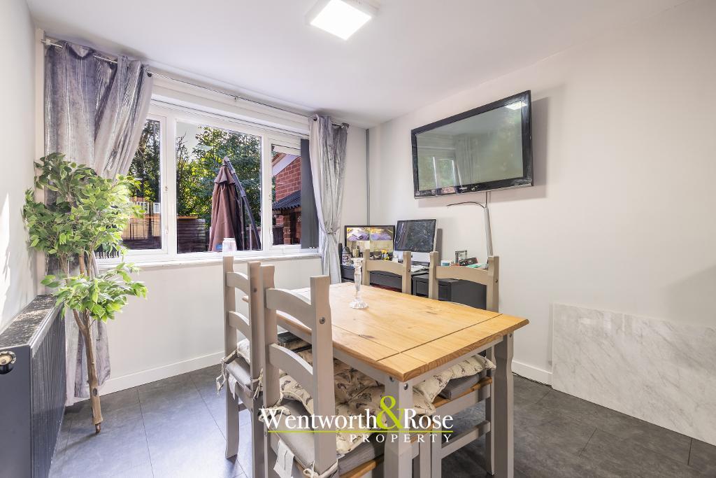 House in Birmingham, West Midlands - View 5