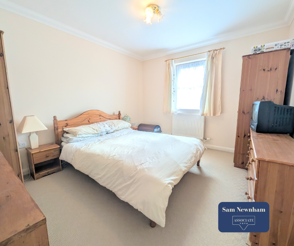 House in Ryde, Oakfield - View 6