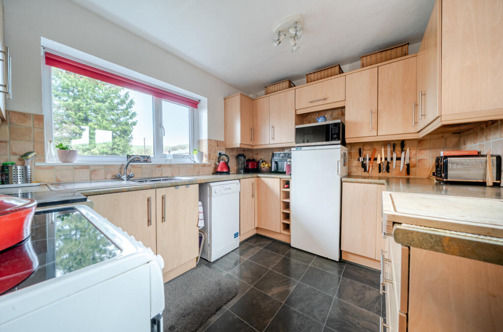 House in Powys, Abbey Cwmhir - View 2