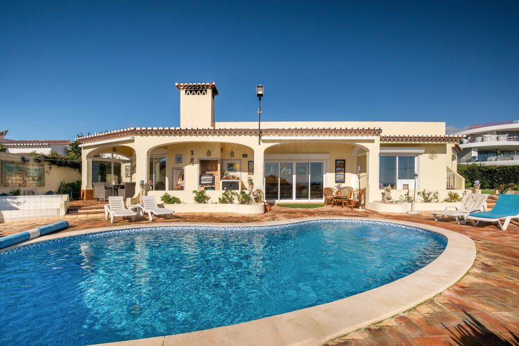 Main image of property: Algarve, Praia da Luz