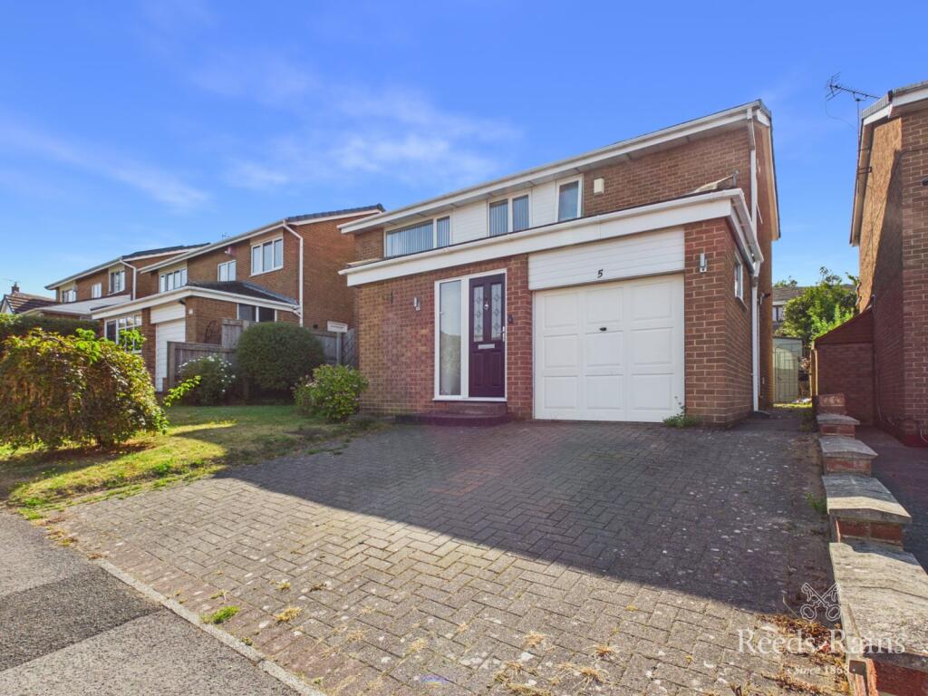 Main image of property: Watchgate, Nunthorpe, Middlesbrough, North Yorkshire, TS7