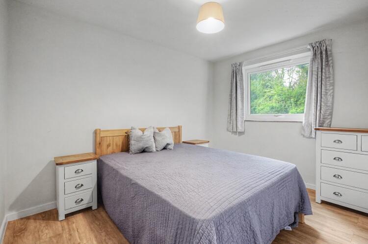 Apartment in Oxford, Headington - View 3