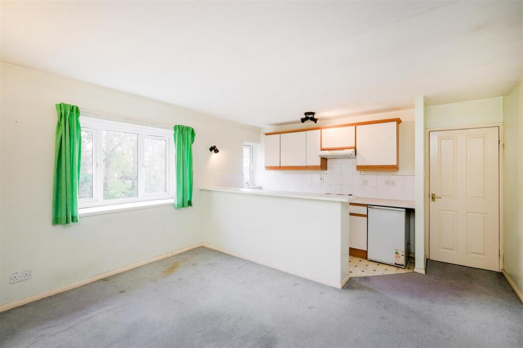Apartment in London, Walthamstow Village, Leyton - More