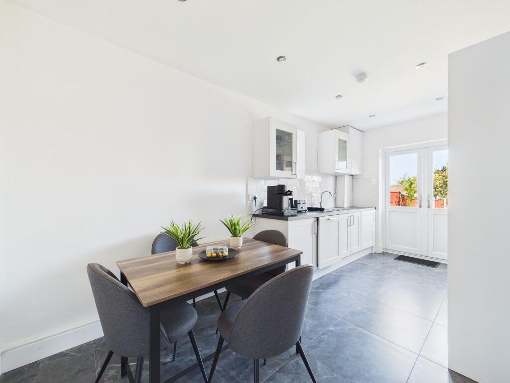 House in Nottingham, Sherwood - View 4