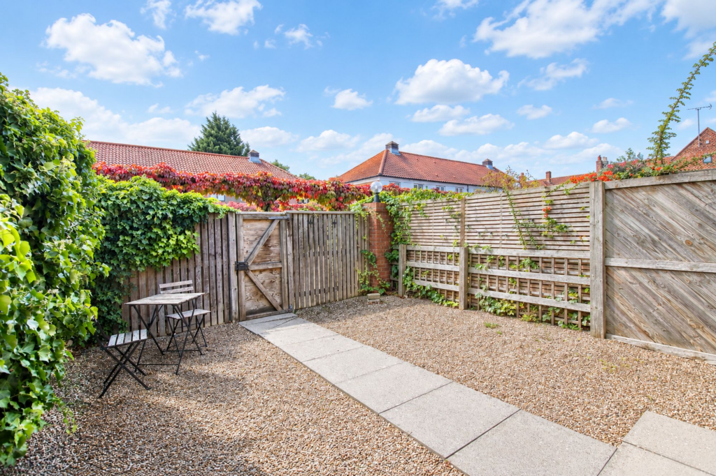 House in Stockton-on-Tees - View 2
