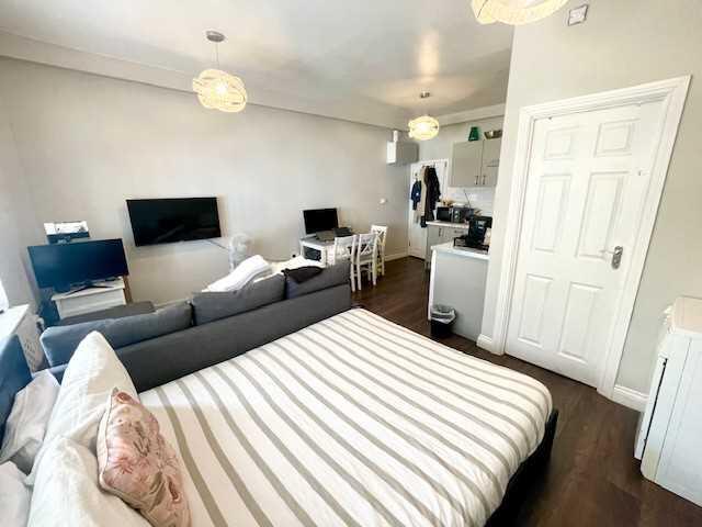 Main image of property: Ditchling Road, Flat 5, Brighton