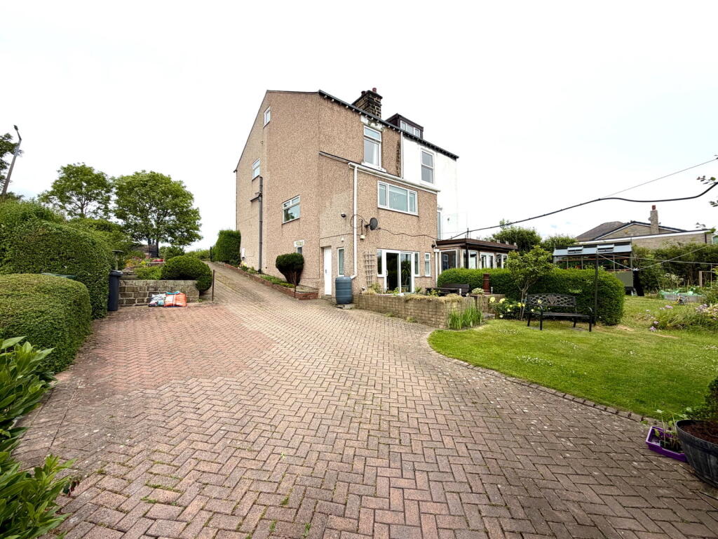 Main image of property: Belle Vue, Halifax Road, Thurgoland, Sheffield, S35 7AJ