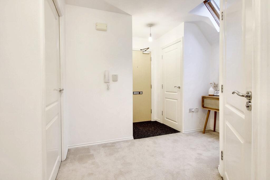 Apartment in Leicester - View 5