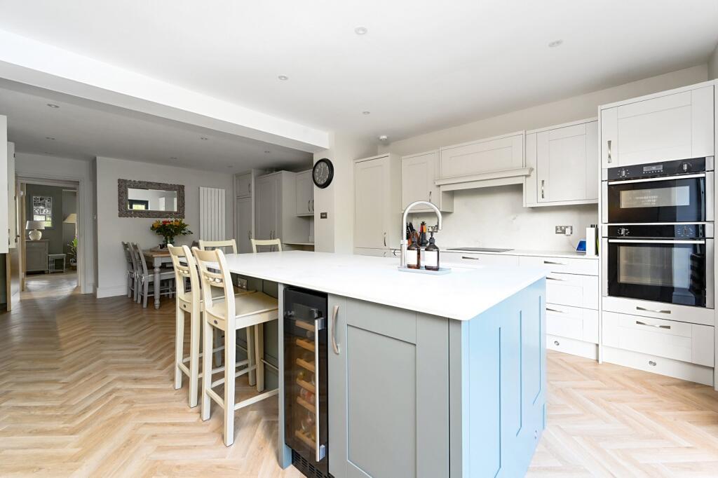Hill Top Road, West Hoathly, East Grinstead, West Sussex, RH19 photo 3