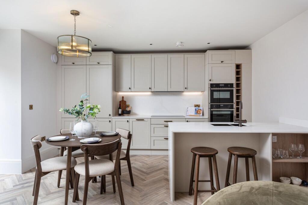 Apartment in York - View 5