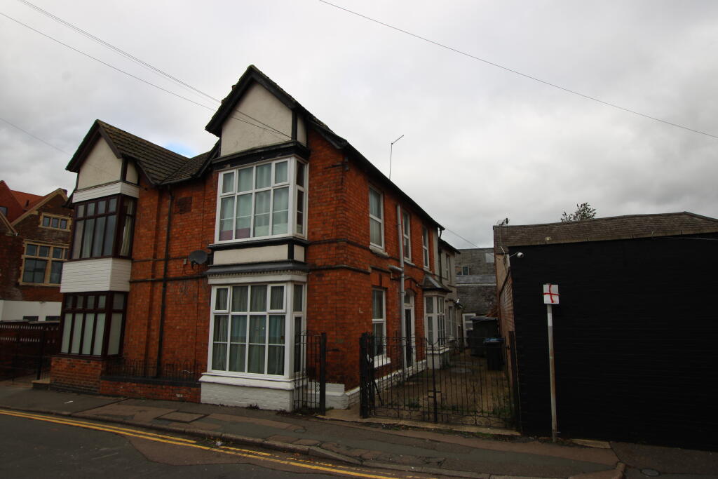 Main image of property: Carrington Street, Kettering, North Northamptonshire