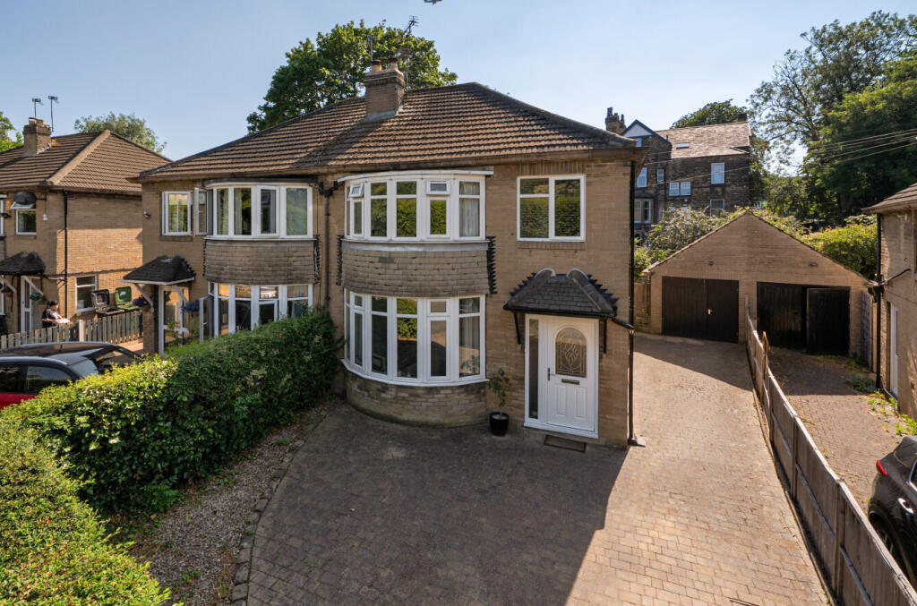 Main image of property: Glebelands Drive, Headingley, Leeds, LS6