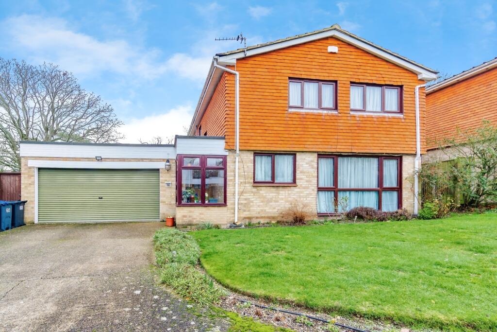 Main image of property: Tanglewood Close, Croydon, CR0