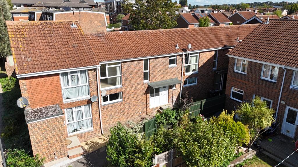 Main image of property: Fotherby Court, Maidenhead, Berkshire, SL6 1SX