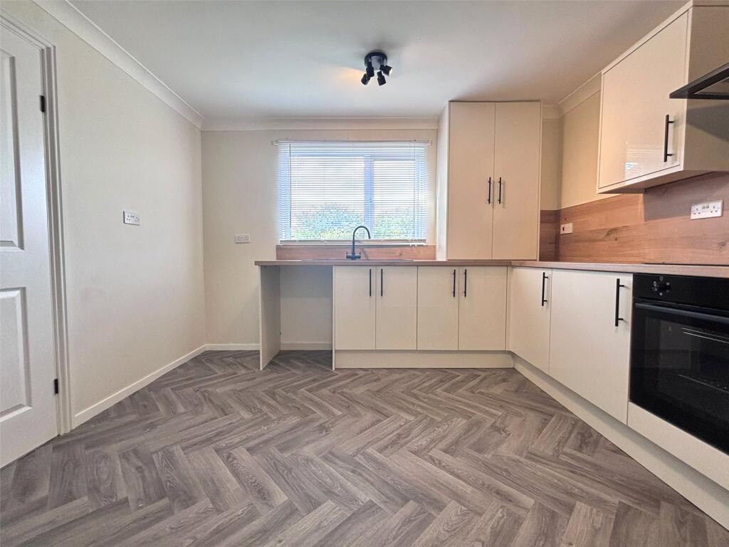 House in Peterborough - View 5