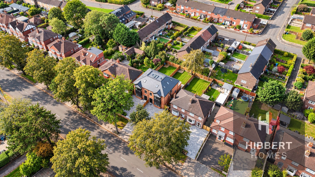 House in Trafford, Greater Manchester - View 5