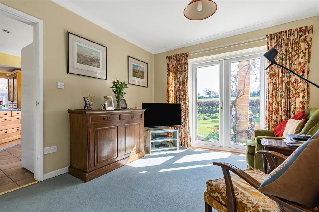 House in Uttlesford, Elmdon - More