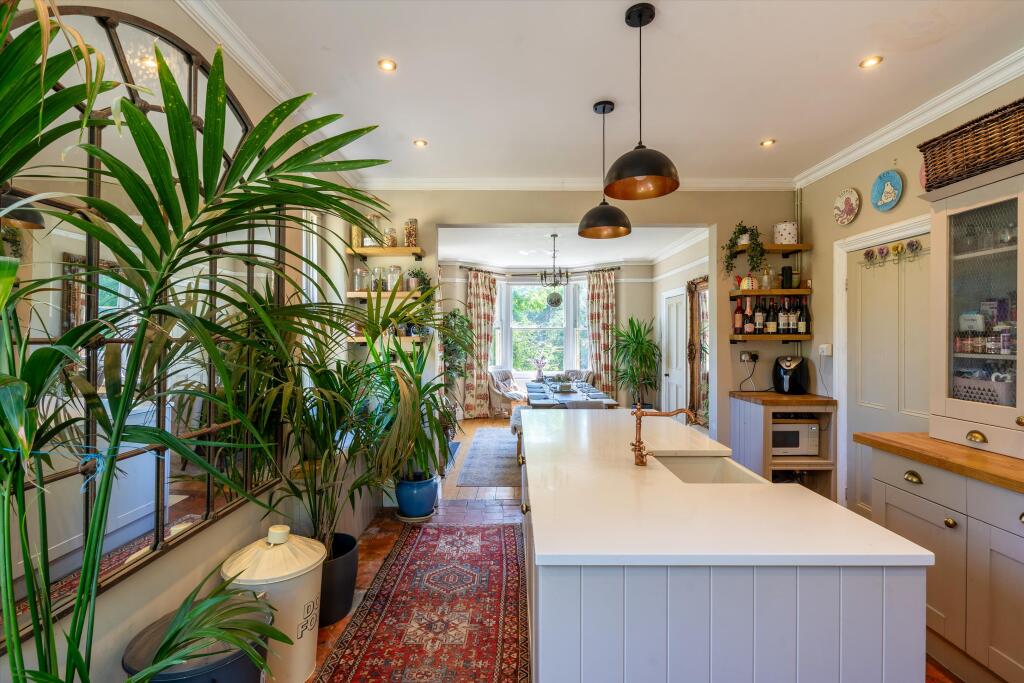 House in Walton in Gordano, North Somerset - View 5