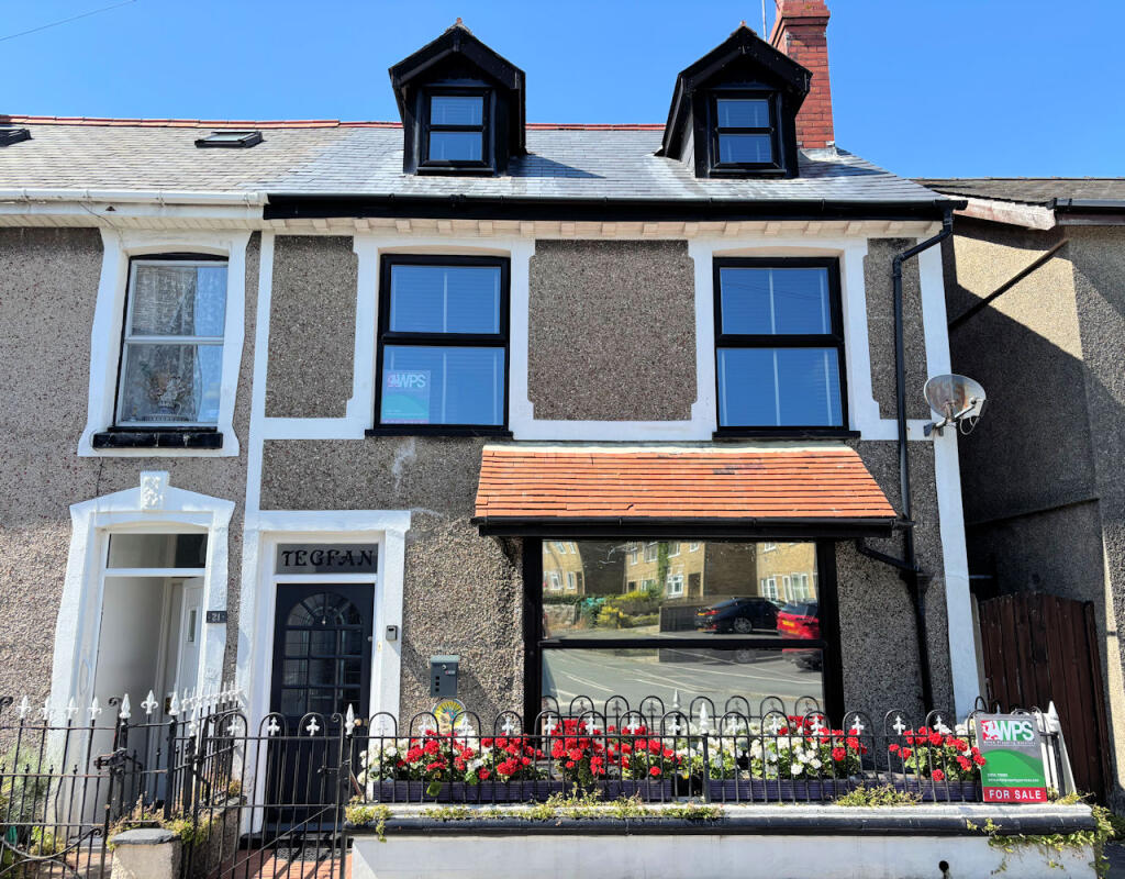 Main image of property: Tegfan, National Street, Tywyn, Gwynedd
