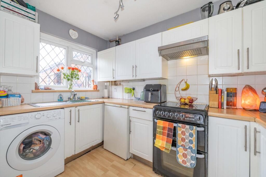House in Canterbury, Sturry - View 5