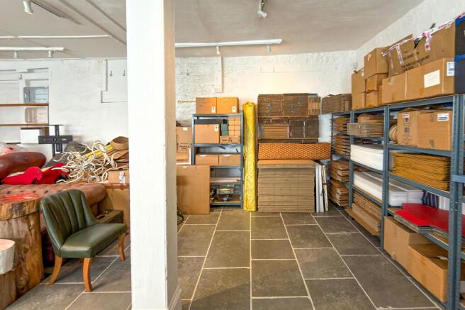 Tutt Antiques, Angel Street, Petworth, GU28 0BQ