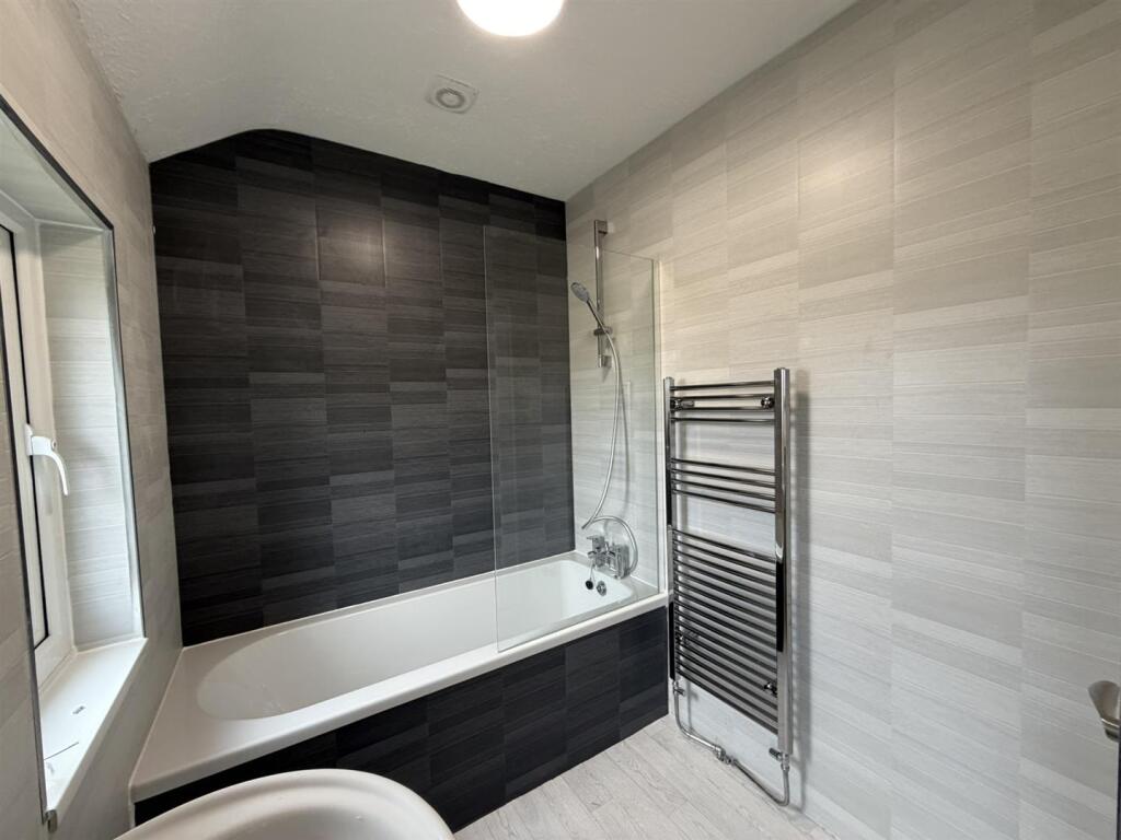 Additional image 8 of March Cote Lane, Bingley