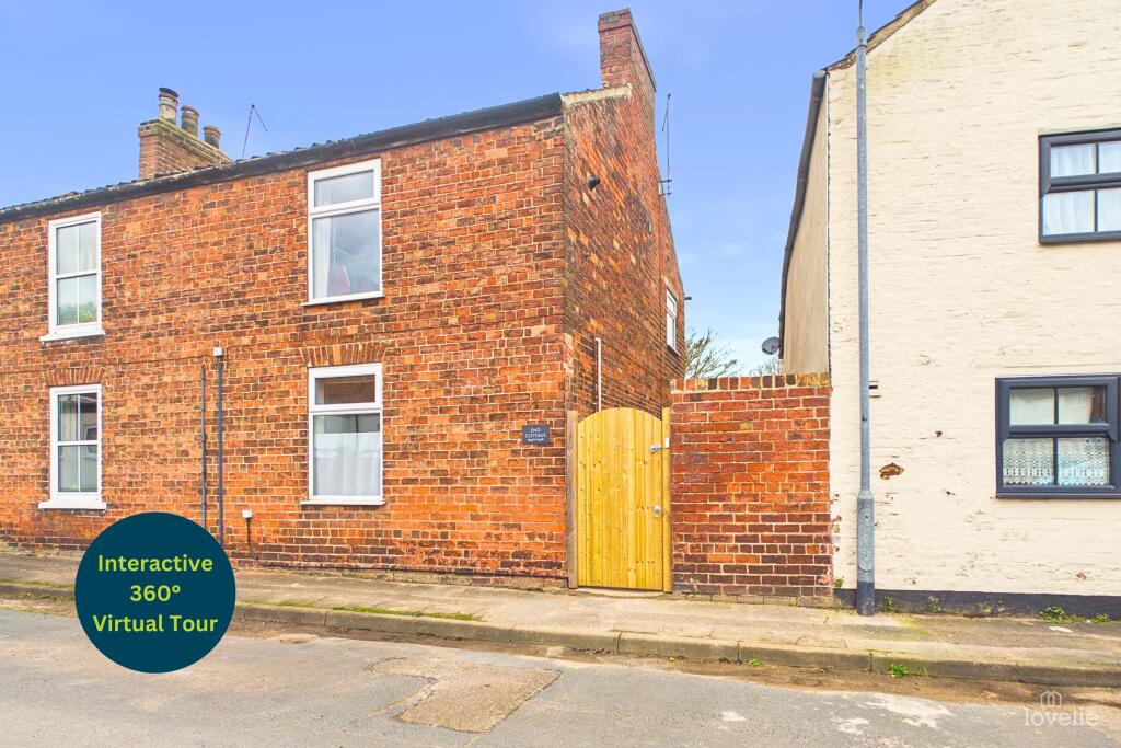 Main image of property: Low Street, South Ferriby, North Lincolnshire, DN18
