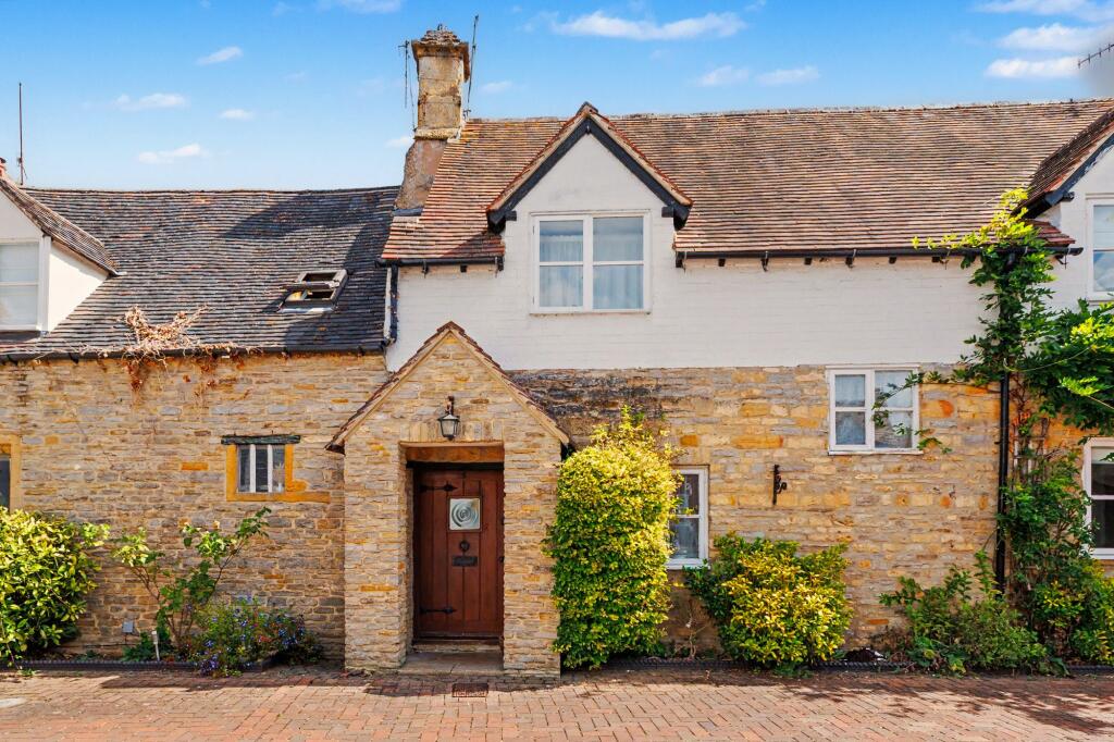 Main image of property: Ashwin Court, Bretforton, WR11