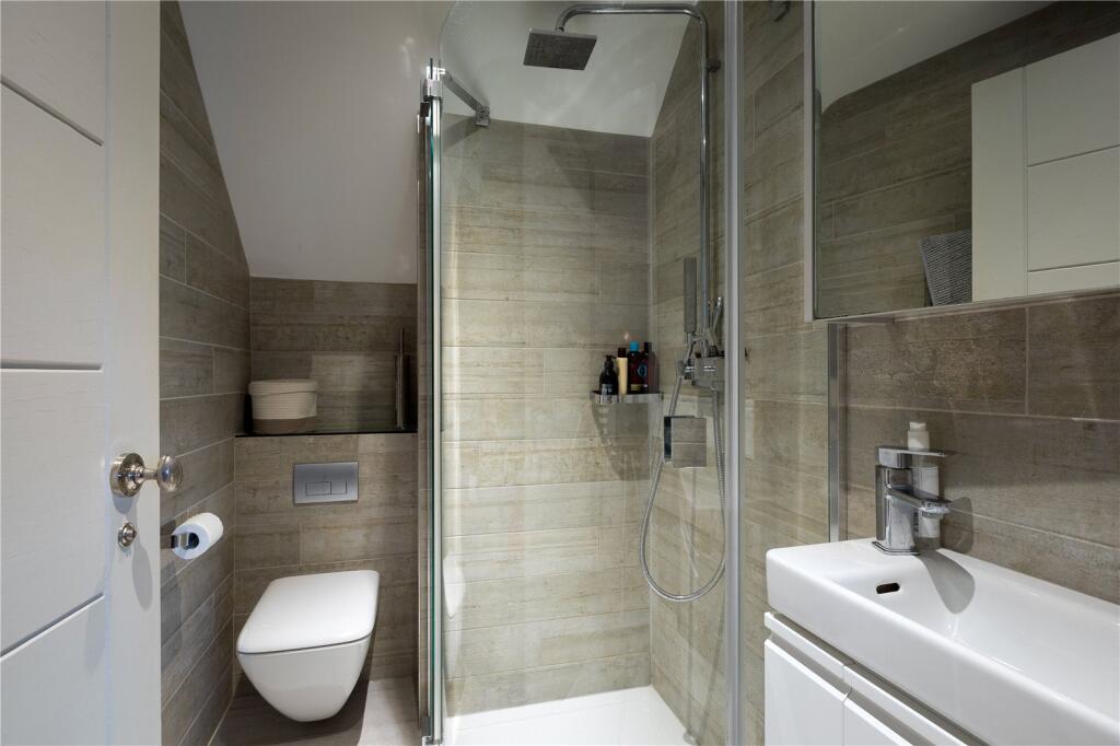 Additional image 23 of Five Bedroom Detached House in Butleigh