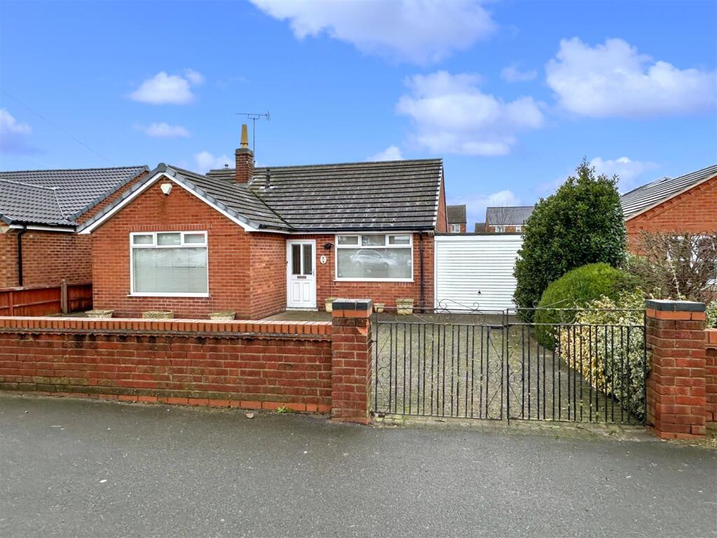Main image of property: Bowbridge Road, Newark