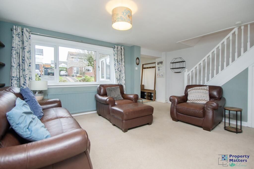 Bridesburn Place, Stewarton, KA3 photo 3