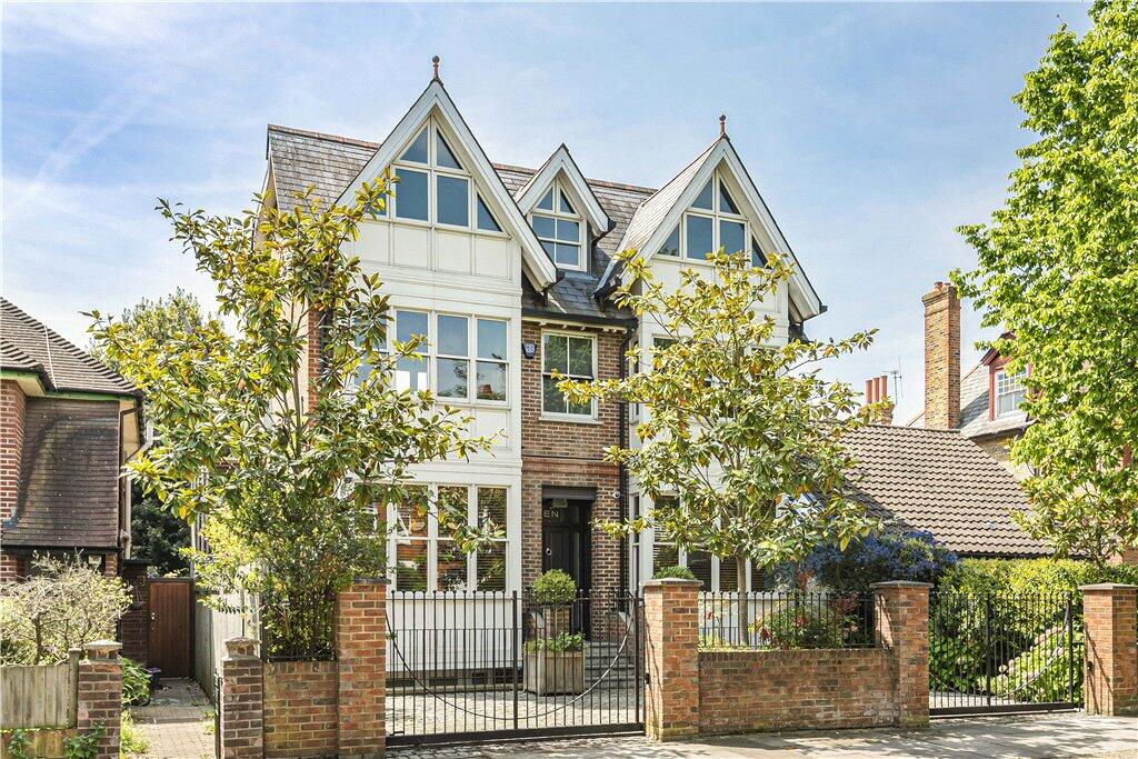 Main image of property: Grove Park Gardens, London, W4