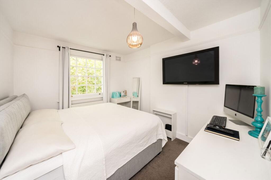 Apartment in Richmond, North Sheen - View 4
