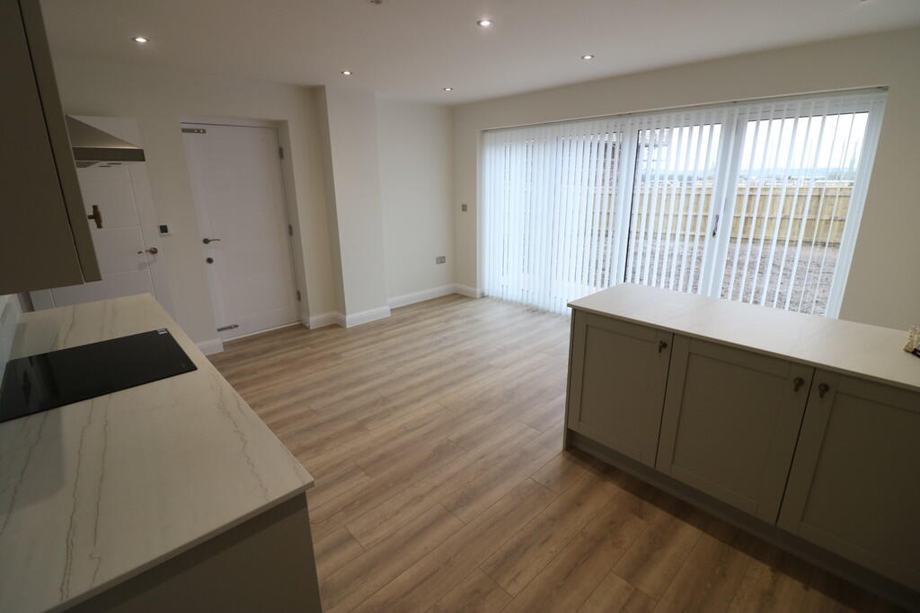 House in North Ferriby, East Riding of Yorkshire - More