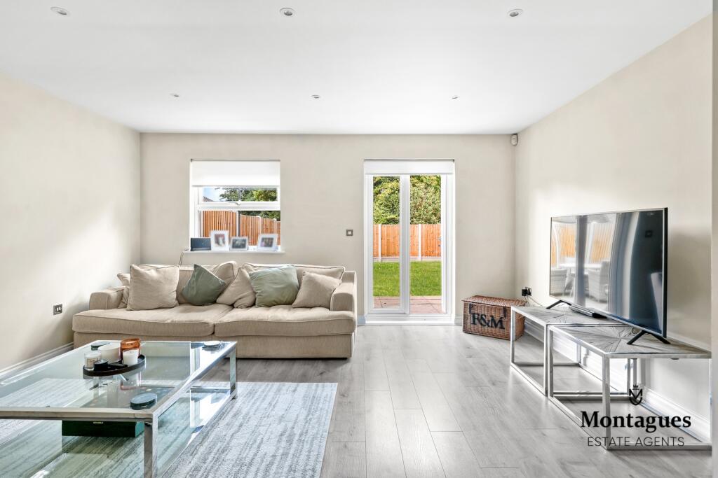 House in Chelmsford - View 3