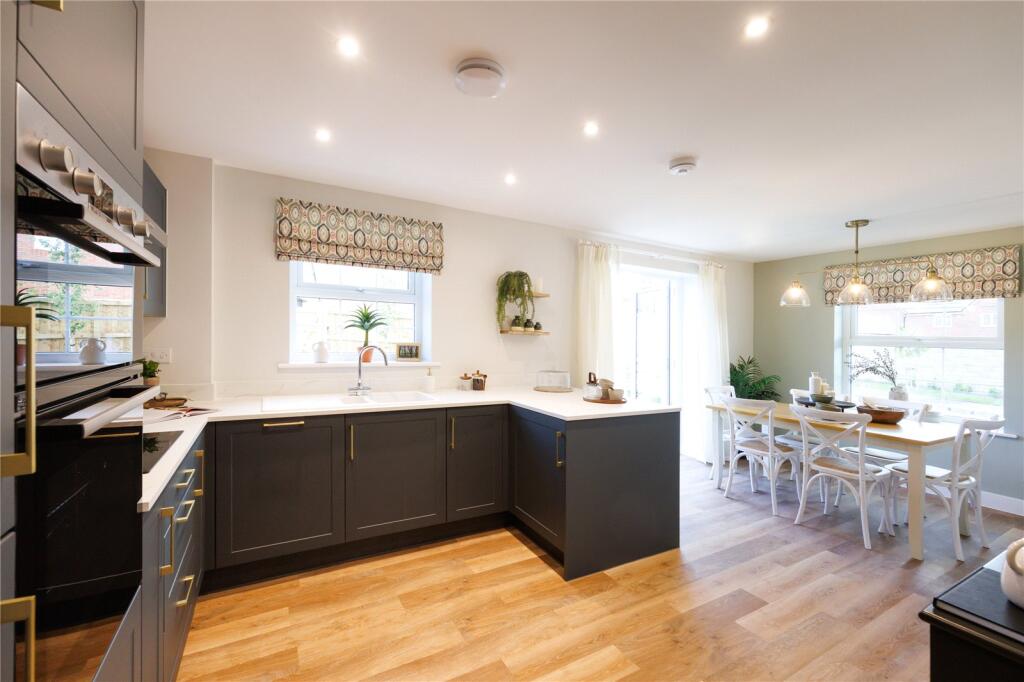 House in Taunton - View 4
