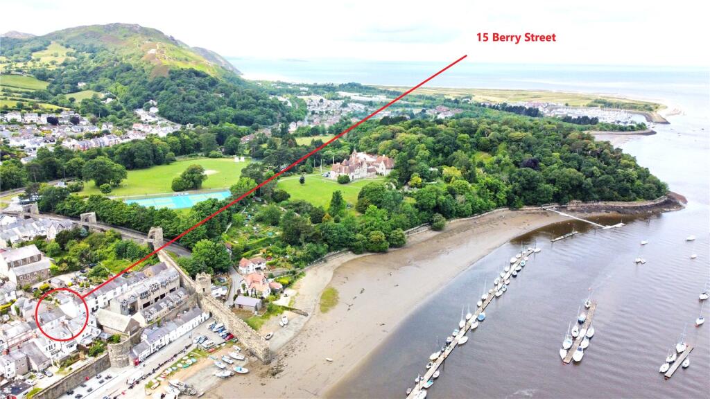 House in Conwy - More