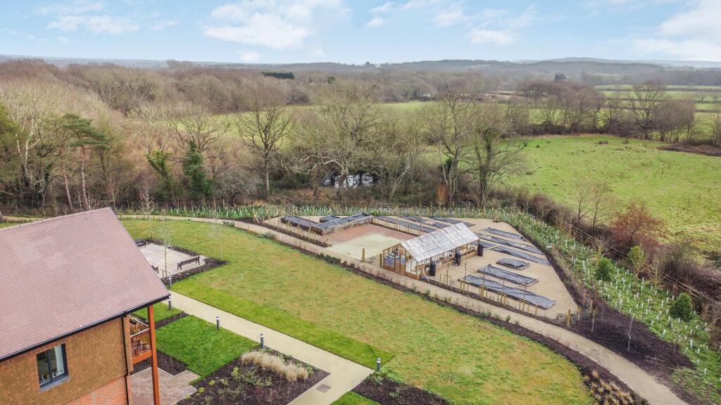 Gallop Court, 19 Gradwell End, South Chailey, BN8 photo 4