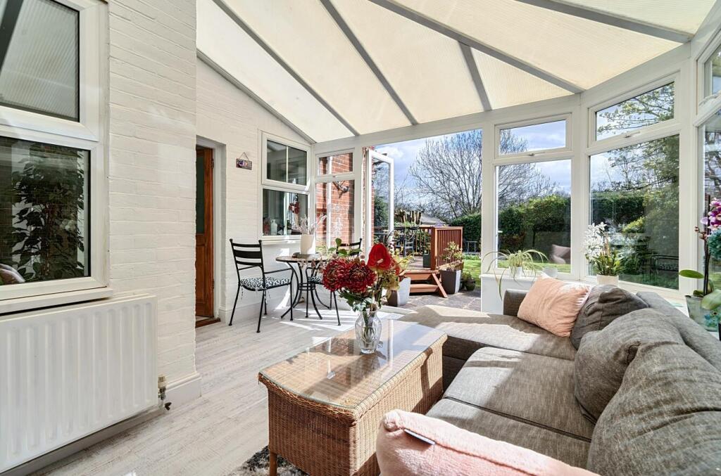 House in Winchester, Otterbourne - More
