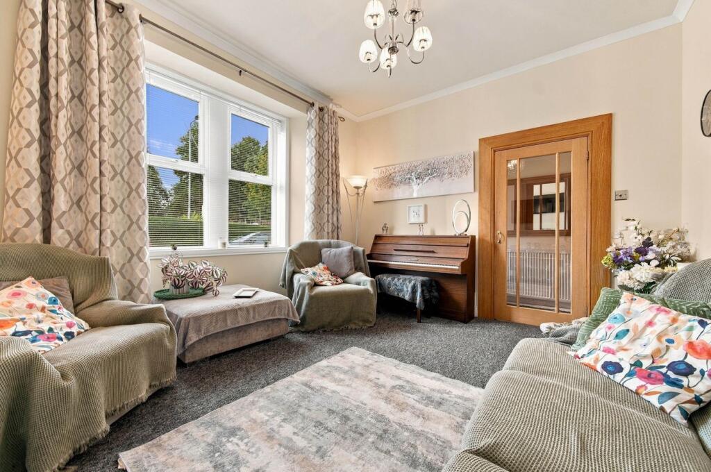 House in Kilmarnock, South Ayrshire - View 5